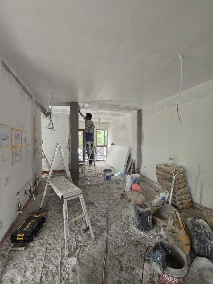 Tiling/Hacking/Dismentle / Renovation/Disposal / Reinstatement/Condo/Hdb/Direct Contractor/Demolition service/ kitchen Hacking/whole house hacking/Toilet hacking/registered company (Category: Toilet Renovation) located in Singapore. Submitted by craftedge (Listing ID 1444526625, Image 10). Description: CraftEdge — Professional Renovation Services in Singapore At CraftEdge, we handle every step of your renovation project with care, safety and effi