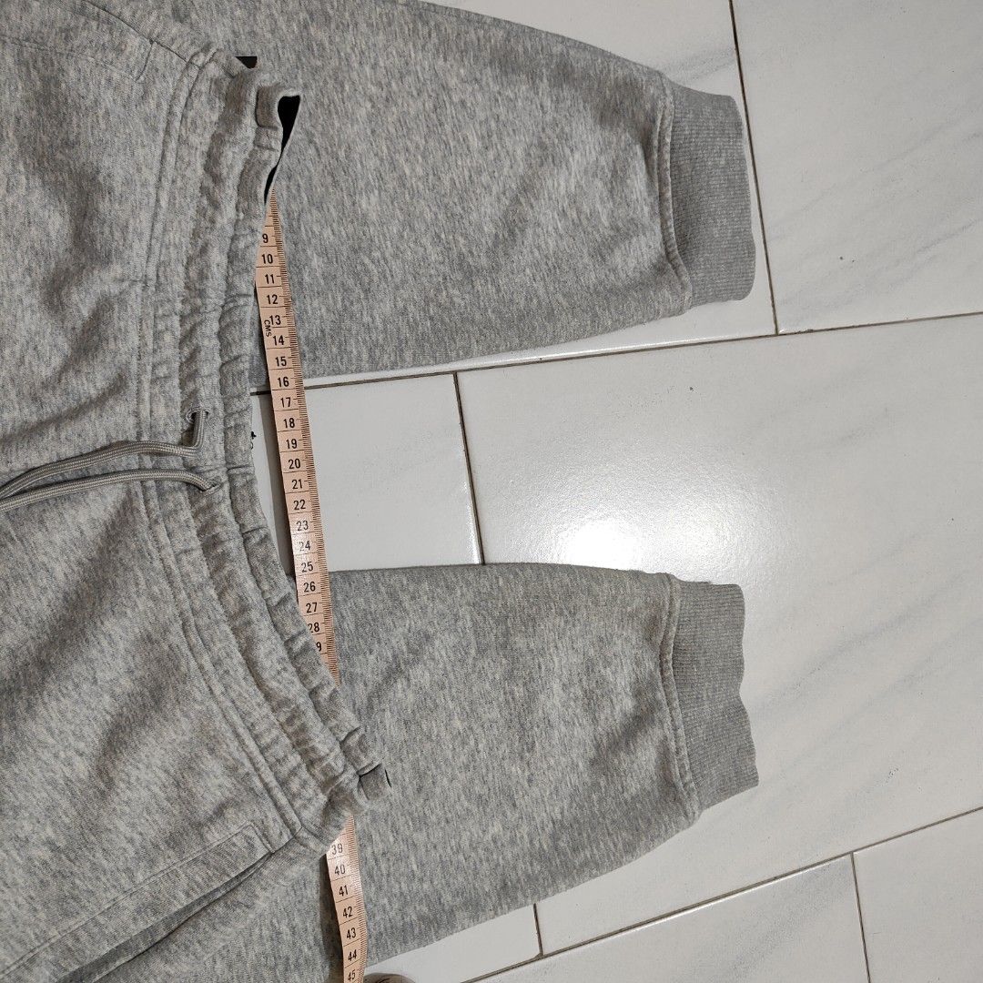 Grey Sweatpants - L (165/68A) (Category: Activewear) located in Singapore. Submitted by blueskybeautifulclouds (Listing ID 1445671546, Image 3). Description: - Grey, L (165/68A) - Elastic waistband with drawstring - Two side pockets + zipper back pocket - Ribbed cuffs at the ankles - Measurements - Waist: 30cm (Dia) / Hip: 57.5cm (Dia) / Length: 95.5cm / Cuff: 13.5cm (Dia) .