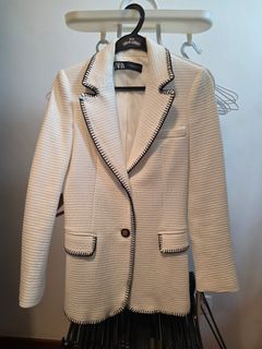 ZARA White Textured Blazer with Black Trim XS