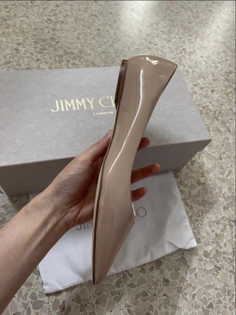 Jimmy Choo Aline Powder Pink Eu37 (Category: Flats) located in Singapore. Submitted by th_99 (Listing ID 1448724446, Image 4). Description: - Original Price at $490++ - Authentic Jimmy Choo flats - Patent leather in nude/beige - Pointed toe design - Size: EU 37 - Includes original box, dust bag, and authenticity cards - Perfect for any occasion, dress up or down.