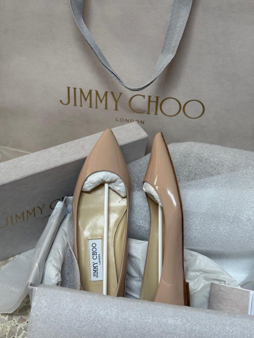Jimmy Choo Aline Powder Pink Eu37 (Category: Flats) located in Singapore. Submitted by th_99 (Listing ID 1448724446, Image 7). Description: - Original Price at $490++ - Authentic Jimmy Choo flats - Patent leather in nude/beige - Pointed toe design - Size: EU 37 - Includes original box, dust bag, and authenticity cards - Perfect for any occasion, dress up or down.