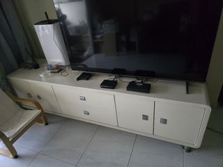 White Solid Wood TV Console with Drawers and Cabinets