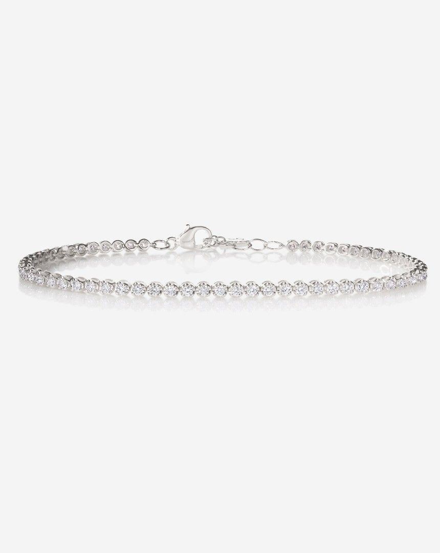 Ring Concierge Mini Diamond Tennis Bracelet (White Gold) (Category: Bracelets) located in Singapore. Submitted by likeminded (Listing ID 1449169185, Image 3). Description: 100% Authentic Worn a few times No defect Includes box SS of e-invoice availabe with personal details hidden for privacy RTP: US$1,598 + ship & tax Metal: 14k White Gold Diamond Coverage: Eternity https://ringconcierge.com/products/mini-diamond-tennis-bracelet?variant=394149703