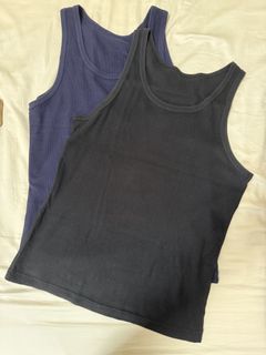2x Uniqlo Mens Ribbed Tank Tops - Black & Navy Blue