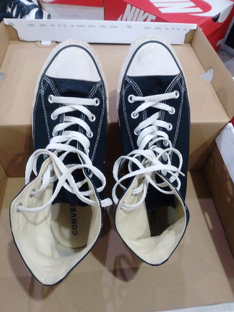 Converse All Star High Top Black Canvas Shoes (Category: Sneakers) located in Singapore. Submitted by nurashy (Listing ID 1450487623, Image 2). Description: - Classic black Converse high tops - Durable canvas material - Crisp white laces and soles - Perfect for everyday wear - Brand new, still in original box - US 12.