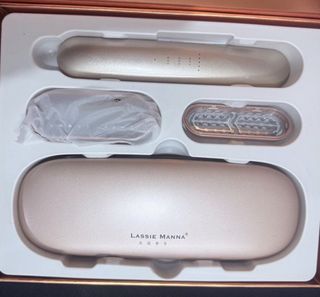 Lassie Manna Microcurrent Beauty Device