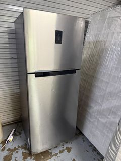 Samsung Refrigerator - Top Bottom Doors