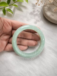 Certified A Grade Apple Green Jadeite 52mm