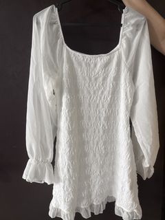 White Puff Sleeve dress