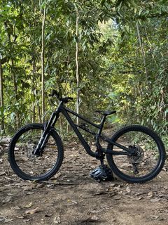 2025 SPECIALIZED STATUS 2 170 SIZE S3 (M) FLEXI NEGO FULL SUSPENSION MOUNTAIN BIKE MTB ENDURO BICYCLE THRU AXLE SANTA CRUZ STUMPJUMPER POLYGON (Full details in description)