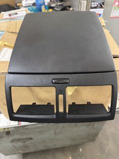 TOYOTA PICNIC 2.0A TOP DASHBOARD STORAGE BOX