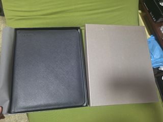 [NEW] Credit Suisse Leather Portfolio Organizer with Box