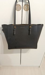 Charles & Keith