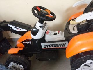 Kids Ride-On Power Type Strength Electric Car with Remote