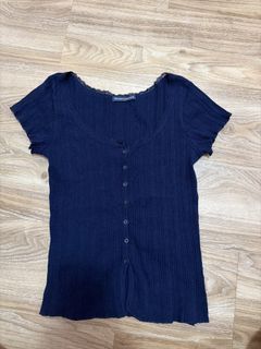brandy melville navy blue eyelet lace zelly top