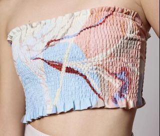 Fitted Crop Tube Top in Tossed Blooms