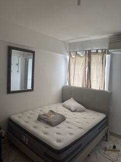 Master bedroom for rental couples short term