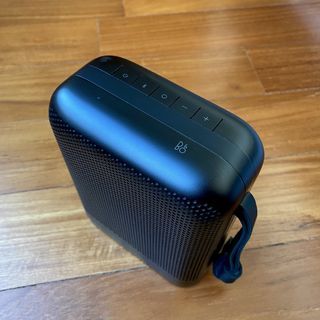Bang & Olufsen Beoplay P6 (Black)