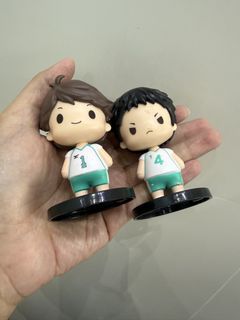 Haikyuu oikawa and iwaizumi mini figures