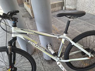 Polygon Premier 4.0 Mountain Bike 26"