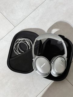 Bose QuietComfort 35 II Noise Cancelling Headphones Silver