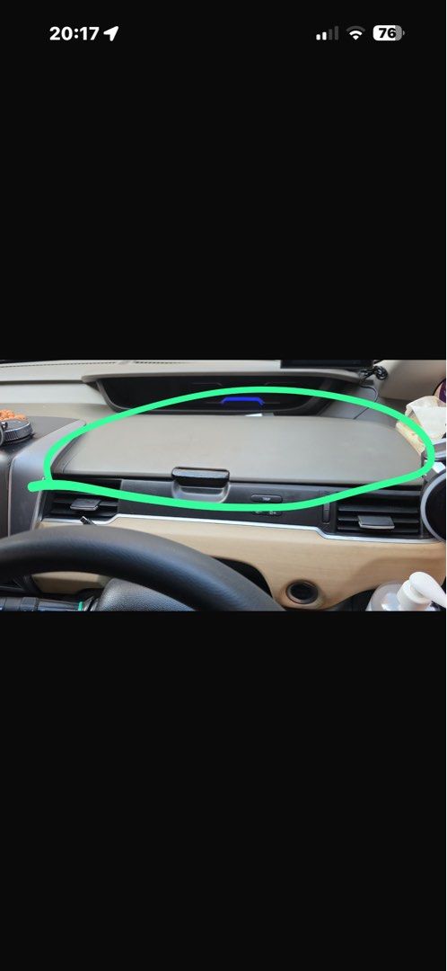 Honda freed driver glove box set (Category: Interior Styling & Trim) located in Singapore. Submitted by vtec88 (Listing ID 1455435986, Image 1). Description: Item like new Spring upward woek like new (Can send u video) New is 480 , havnt add Gst So I selling at a fair price for almost new condition Whatapps 98759408 Derek vtec88.