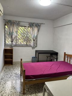 NICE & SPACIOUS ROOM @333 Clementi Avenue 2 for 1 Female/couple $950/$1250