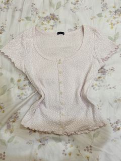 Brandy Melville Zelly Floral Eyelet Top-Light Pink