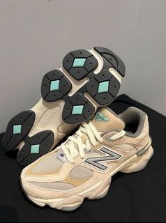 New Balance NB 9060 sea salt Light Grey