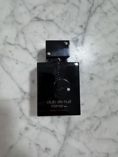 Club de nuit intense man