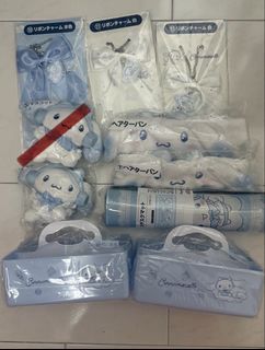 Sanrio Cinnamon roll ichiban kuji Plushies, Desk Mat, containers