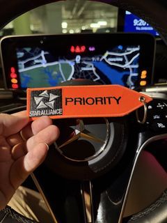 Star Alliance PRIORITY Luggage Tag / Keychain Free delivery 