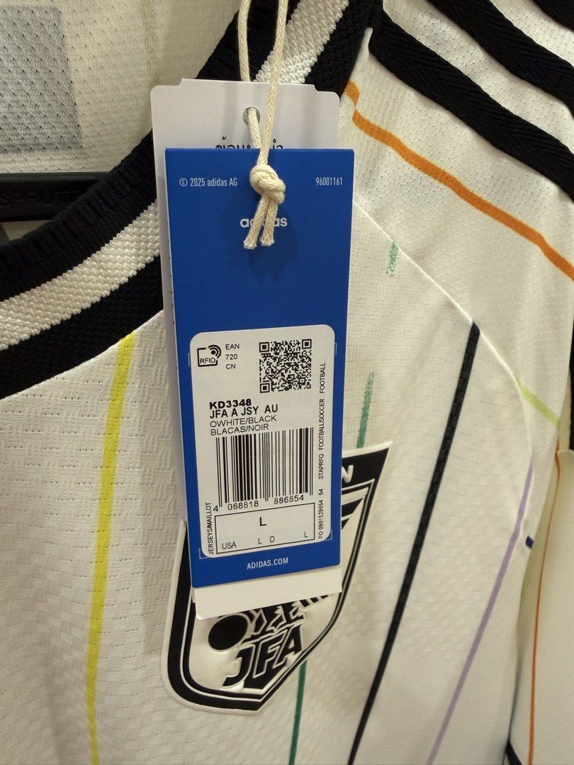 BNWT Adidas Japan JFA Away player version Jersey Tanaka #7 Asian size L (Category: Activewear) located in Singapore. Submitted by y4__gago (Listing ID 1456873631, Image 3). Description: - Authentic Adidas Japan National Football Team Away Jersey - Features Player Name: TANAKA - Features Player Number: 7 - Asian Size: L - Player version.