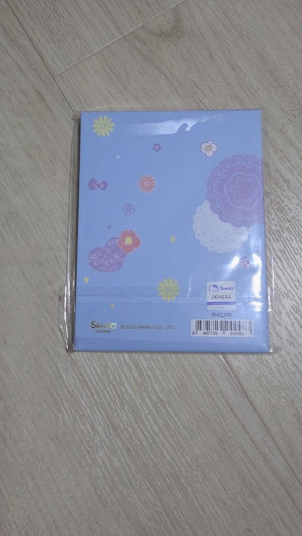 My Melody showa 0.1 gram fine gold bar (Category: Character Goods) located in Singapore. Submitted by lovetoshop_foodaccessories (Listing ID 1457235315, Image 4). Description: brand new in box perfect as gift or for collection rtp at $88.