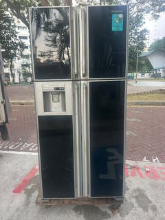 Used fridge for selling working good condition we will free delivery