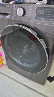 LG ThinQ 10/6kg Washing Machine