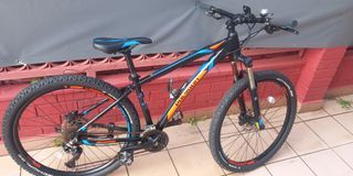 Polygon Xtrada Mountain Bike S size 27.5"