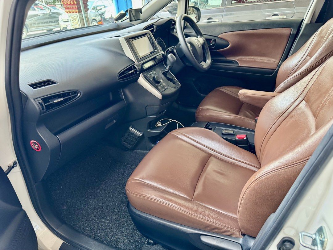 Toyota Wish 1.8 Elegance CVT (A) (Category: Used Cars) located in Singapore. Submitted by boydchuah (Listing ID 1457567293, Image 5). Description: NO REGRETS- 1 (ONE) OWNER ONLY- NON PHV/GRAB 100% VERY SUPERBLY WELL SERVICED/MAINTAINED-TYRES ALMOST NEW 12MTHS ENGINE/6MTHS GBOX WARRANTY MUST REALLY VIEW/TEST TO BELIEVE ALL GENERAL REPAIRS DONE-NO REPAIRS NEEDED ALL FULLY ORIG, PEARL WHITE PAINT SINCE DAY 1-ACCIDENT FREE VERY GOOD/CLEAN INTERIOR/LE