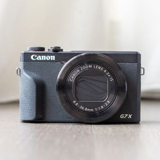 Canon PowerShot G7X Mark III