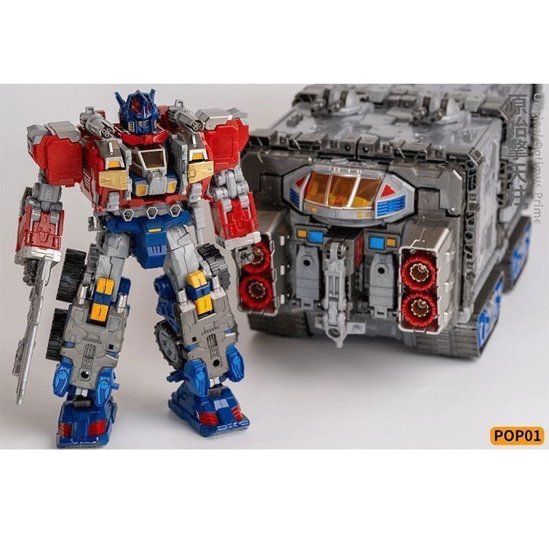 [In Hand] POP01 Original Optimus Prime (KO DA-65 Battle Convoy V-Max) [Note: This is not an official Diaclone product.] (Category: Toy Figures) located in Singapore. Submitted by an1choret (Listing ID 1457809858, Image 2). Description: Only have the Optimus prime, the carriage is not included .
