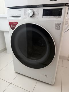 LG Direct Drive 8kg Washing Machine with Steam Cycle