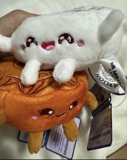 BNWT Brand New Mr Merlion Traditional Brown Baked Mooncake Jellycat