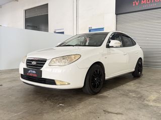 Hyundai Avante 1.6A  Auto