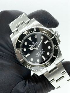 NOV 2018 ROLEX SUBMARINER NO DATE 114060 40MM