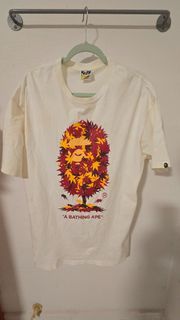 A Bathing Ape BAPE Tee 2XL Cream Graphic Print