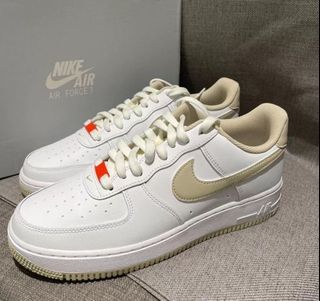 Nike Air Force 1 Low07 Lightweight Sneakers White Rattan Yellow
