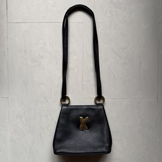 Vintage 1980s Paloma Picasso Italian genuine real calf Black Leather Shoulder Bag travel made in Italy rare collectors Tiffany co bucket noe