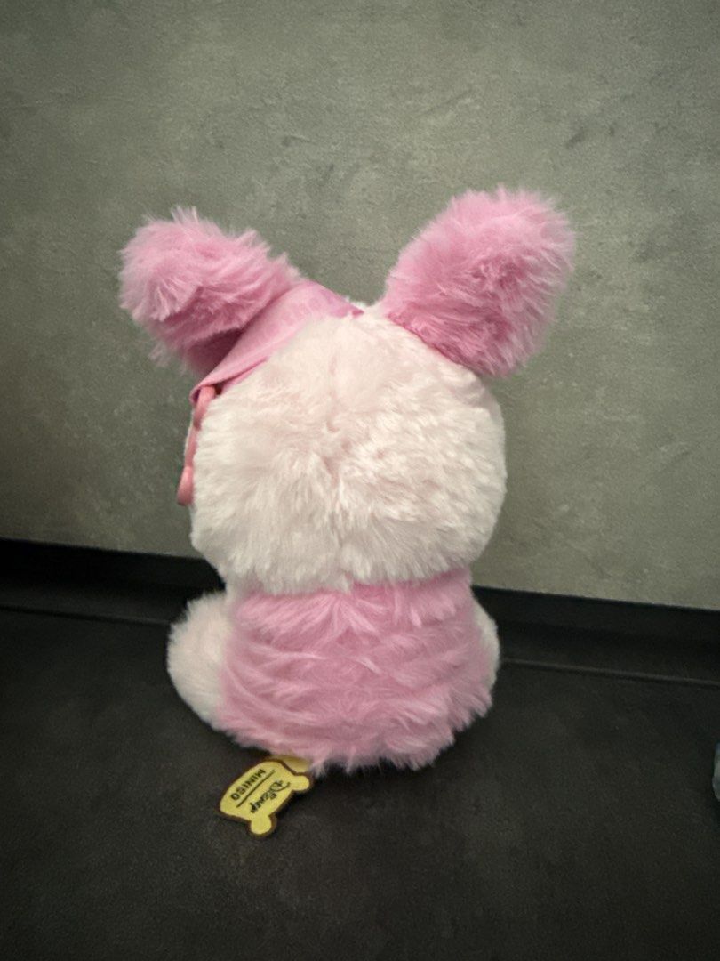 Disney Winnie the Pooh Plush Toy Keychain (Category: Plushies & Soft Toys) located in Singapore. Submitted by phy_22 (Listing ID 1458307420, Image 2). Description: Brand new, no foil and no box but unused - 1x pig - 1x squirrel Buy 1 for $12, both for $20.