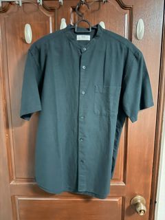 Uniqlo Black Mandarin Collar Short Sleeve Shirt