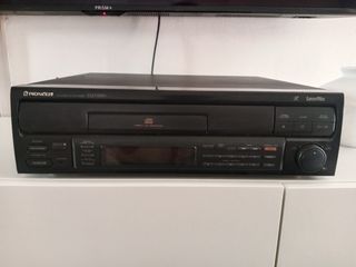Vintage pioneer cd ld player CLD-S250